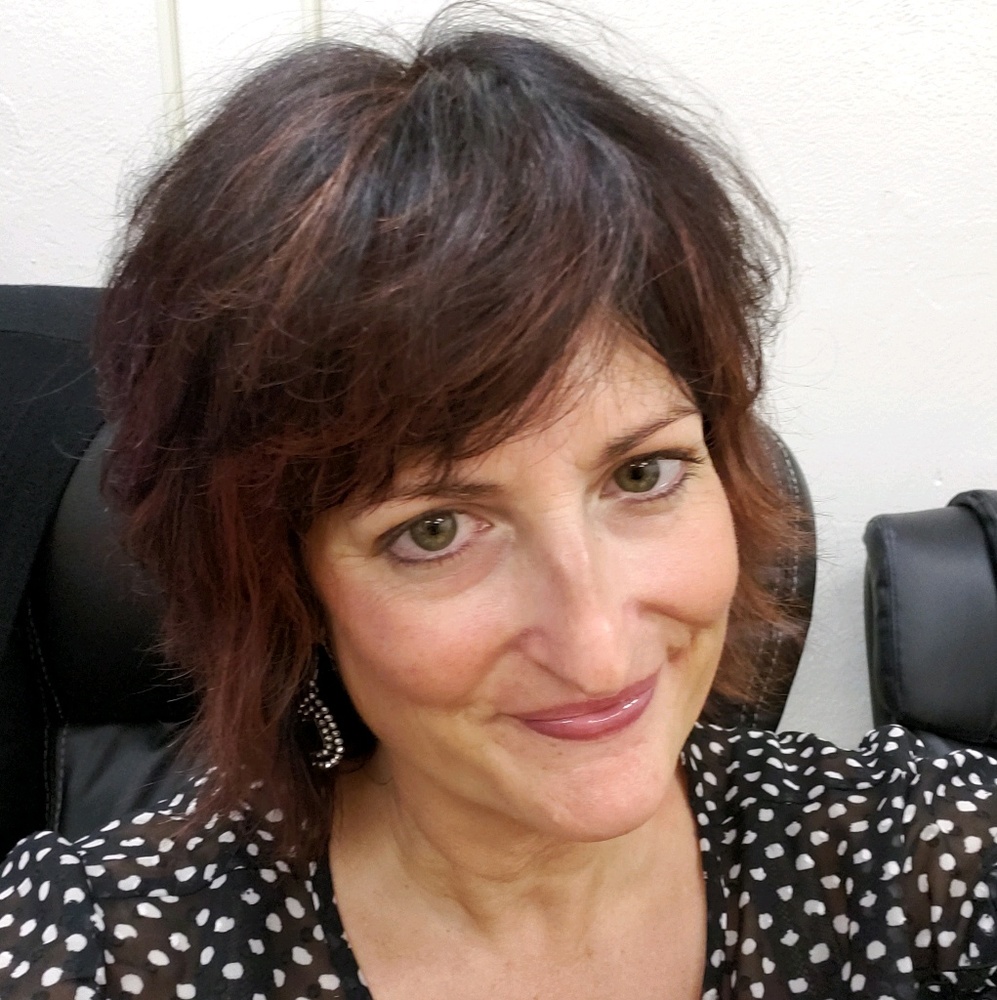 Meet your Posher, Linda
